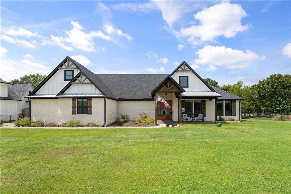 Yantis, TX 75497,480 County Road 1927