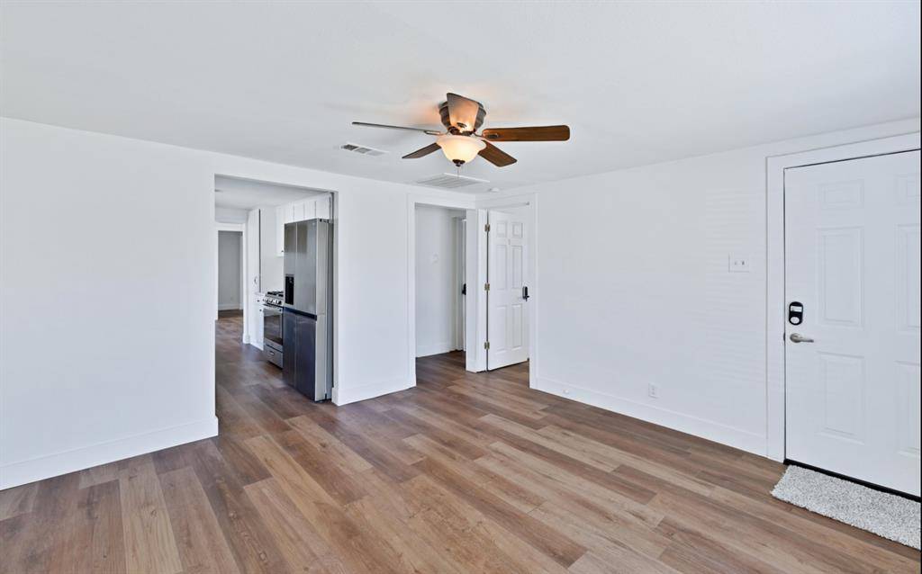 Grand Prairie, TX 75051,530 2nd Street