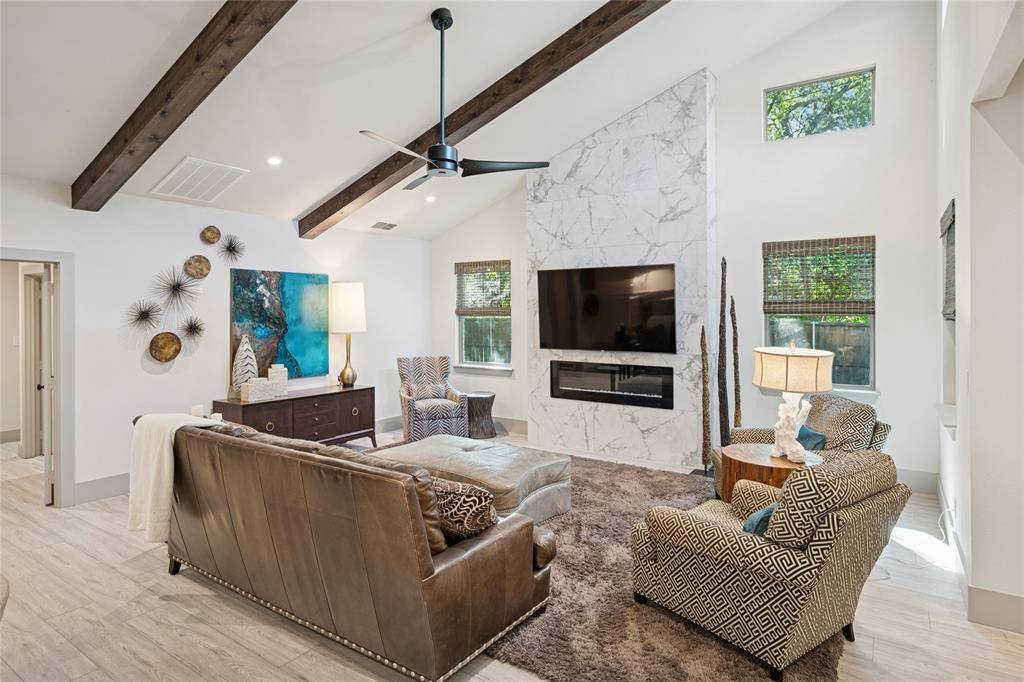 Highland Village, TX 75077,518 Lake Vista N