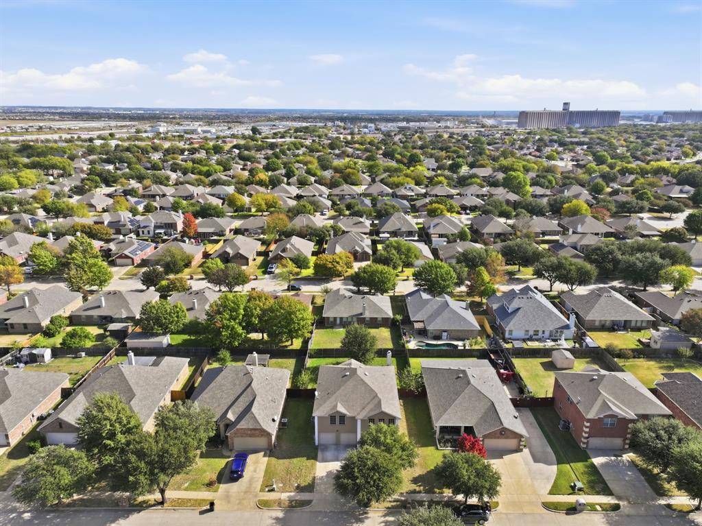 Saginaw, TX 76179,932 Robbins Way