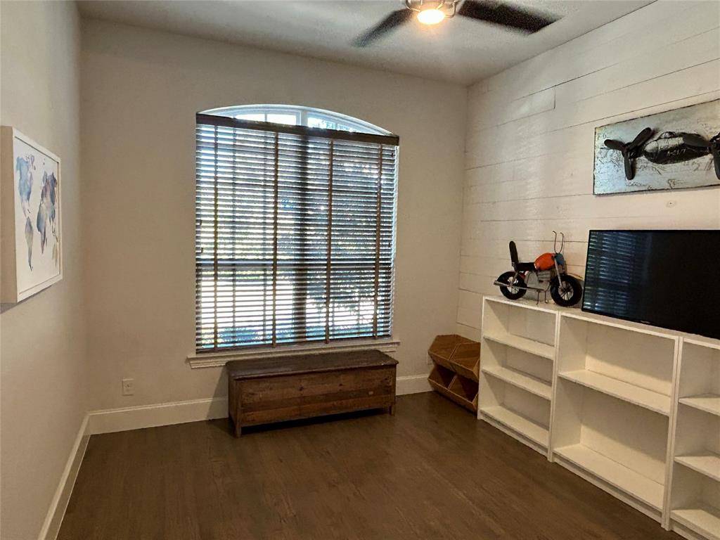 Flower Mound, TX 75022,316 Hollow Way