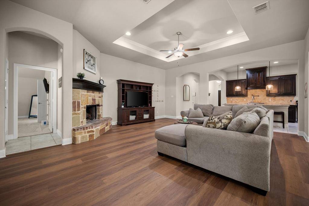 Weatherford, TX 76087,909 Thistle Hill Trail