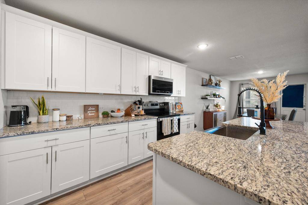 Fort Worth, TX 76036,4520 Knoll Gardens Way