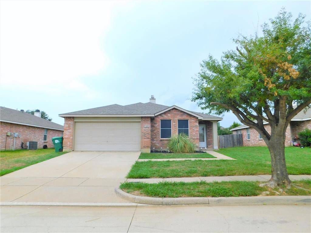 Denton, TX 76210,3303 Friesian Court