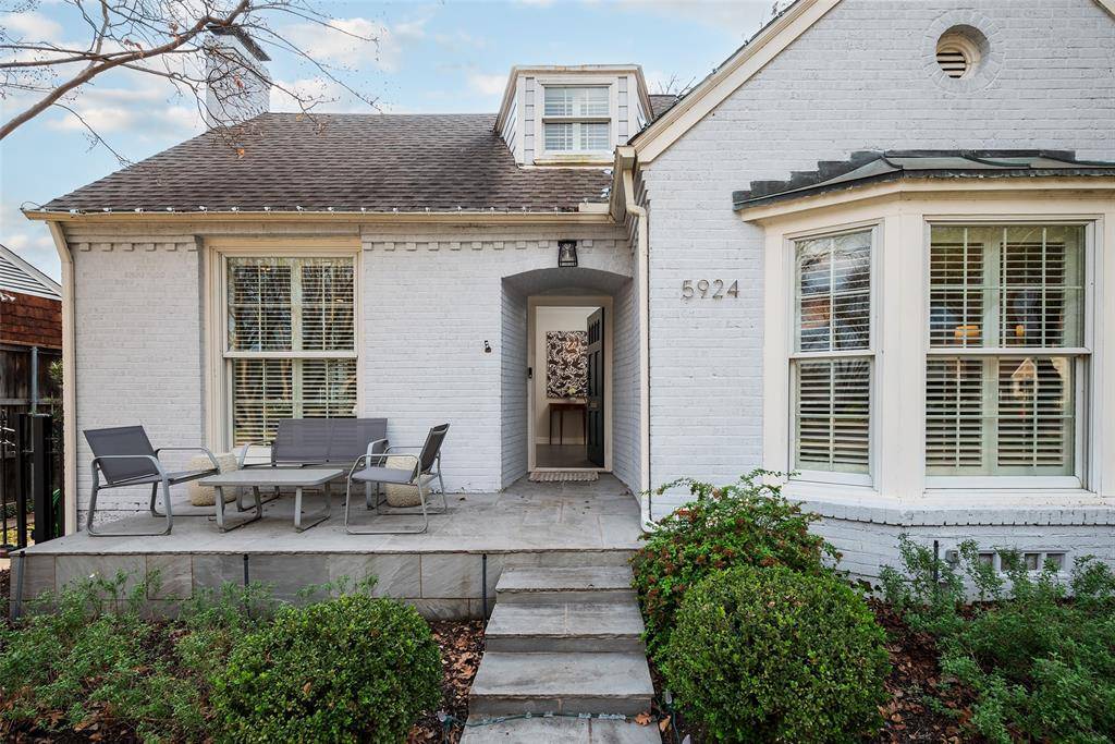 Dallas, TX 75206,5924 Mccommas Boulevard