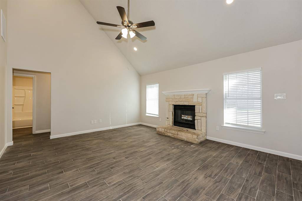 Midlothian, TX 76065,9 Atlantic Avenue