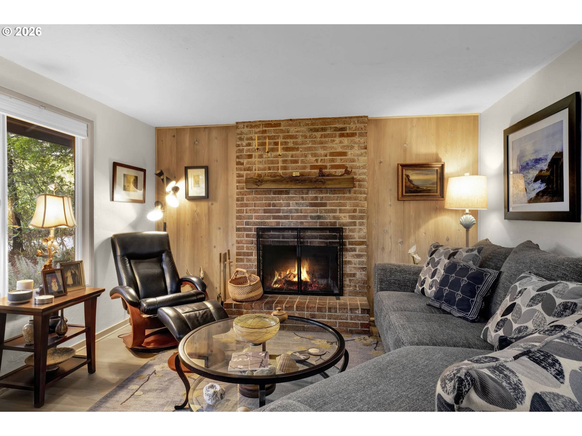 Florence, OR 97439,2060 20TH ST