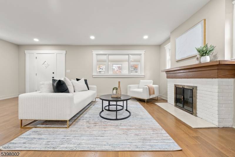 Elizabeth City, NJ 07208,138-140 Monmouth Road