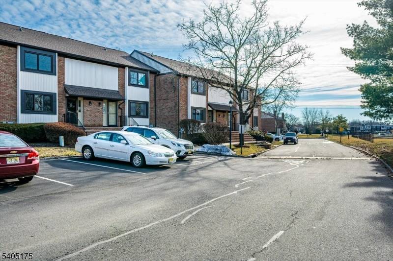 Hillsborough Twp., NJ 08844,806 Robin Rd