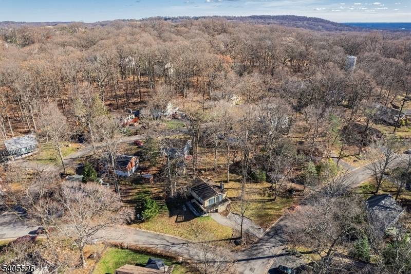 High Bridge Boro, NJ 08829,5 Deer Run Dr