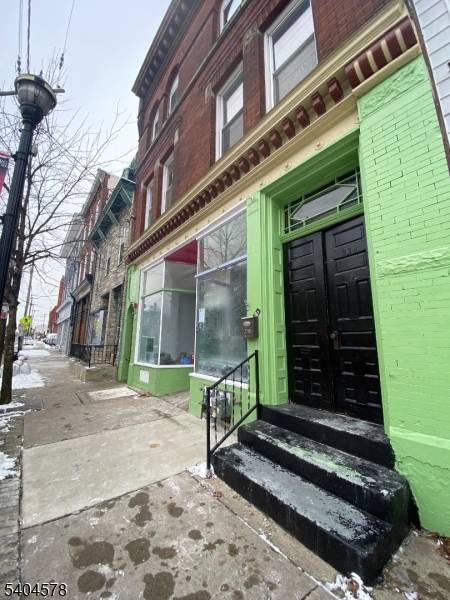 Phillipsburg Town, NJ 08865,388 S Main St #3