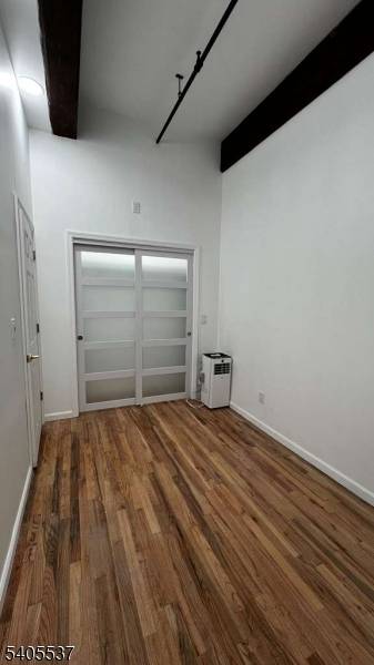 Paterson City, NJ 07503,384 Trenton Ave