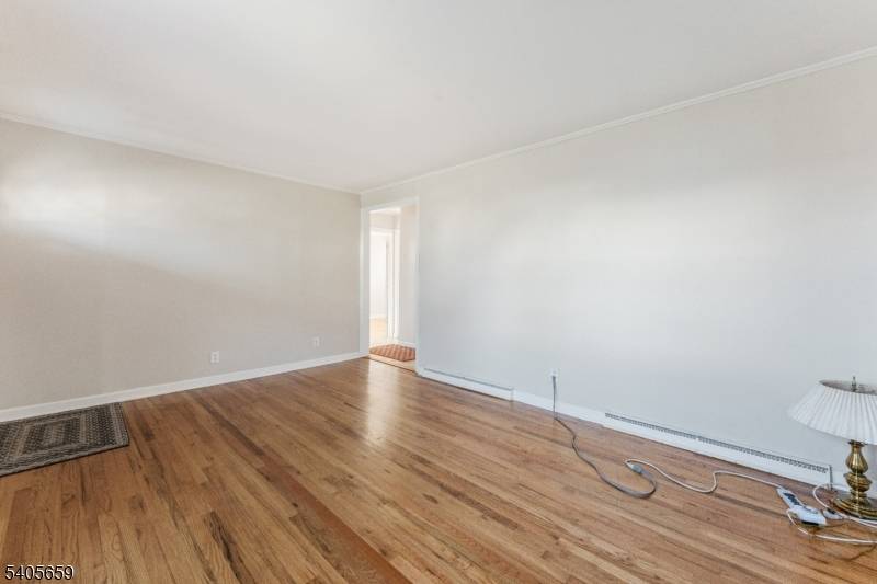 Clifton City, NJ 07013,225 Edison St