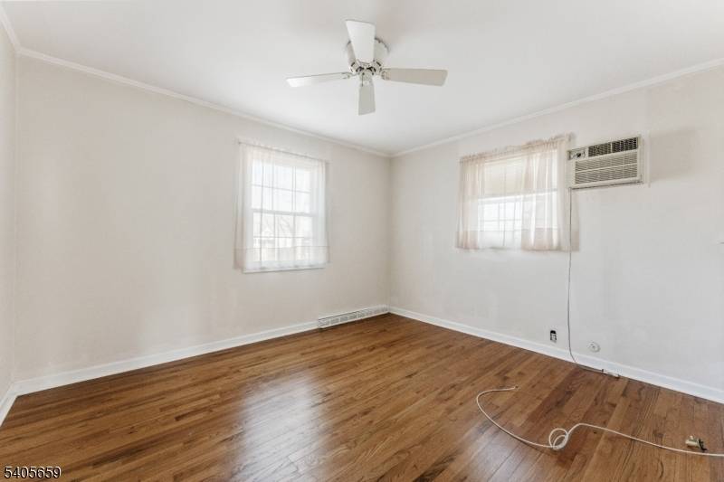 Clifton City, NJ 07013,225 Edison St