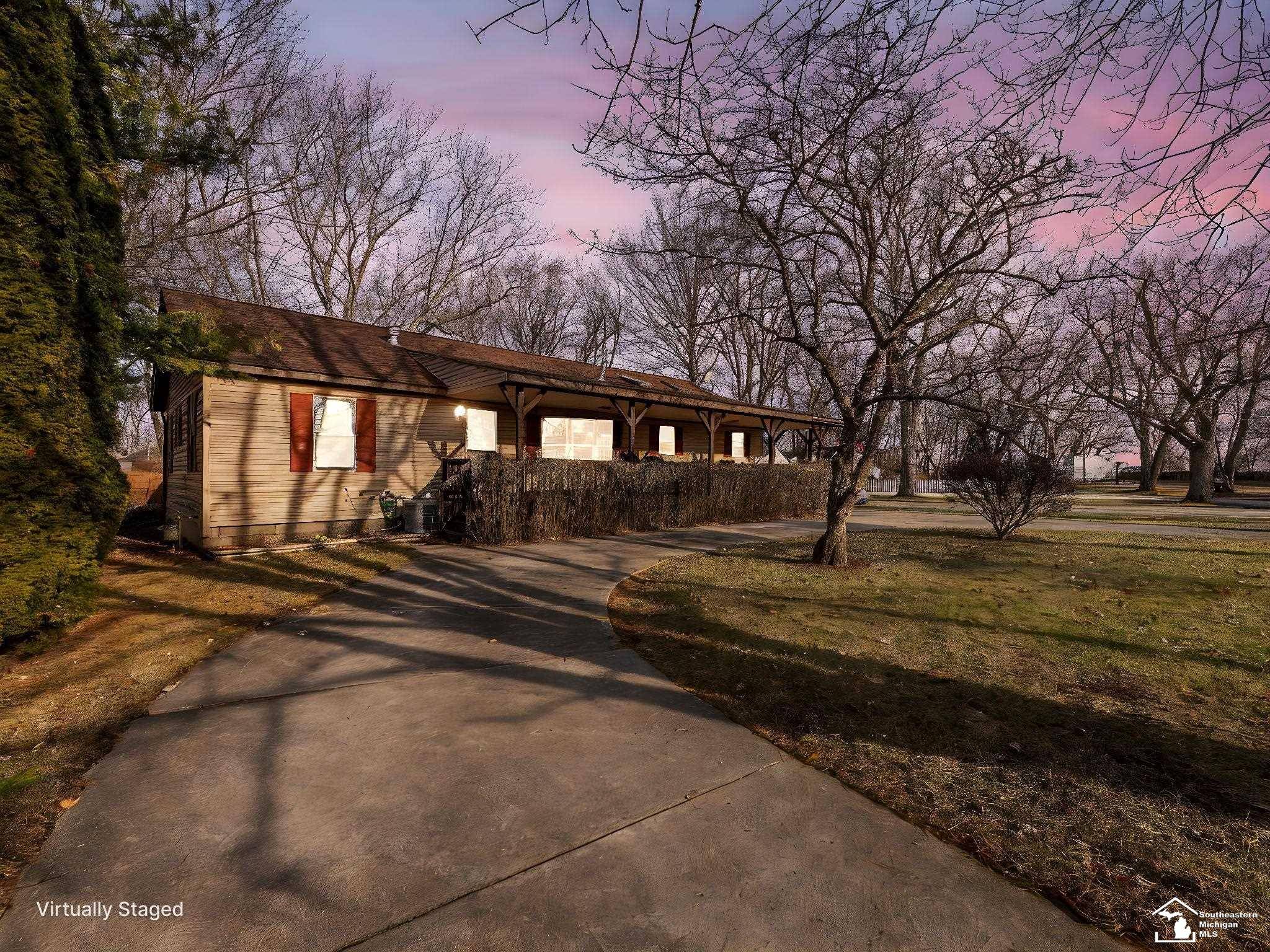 Monroe, MI 48161,7988 Parkway DR