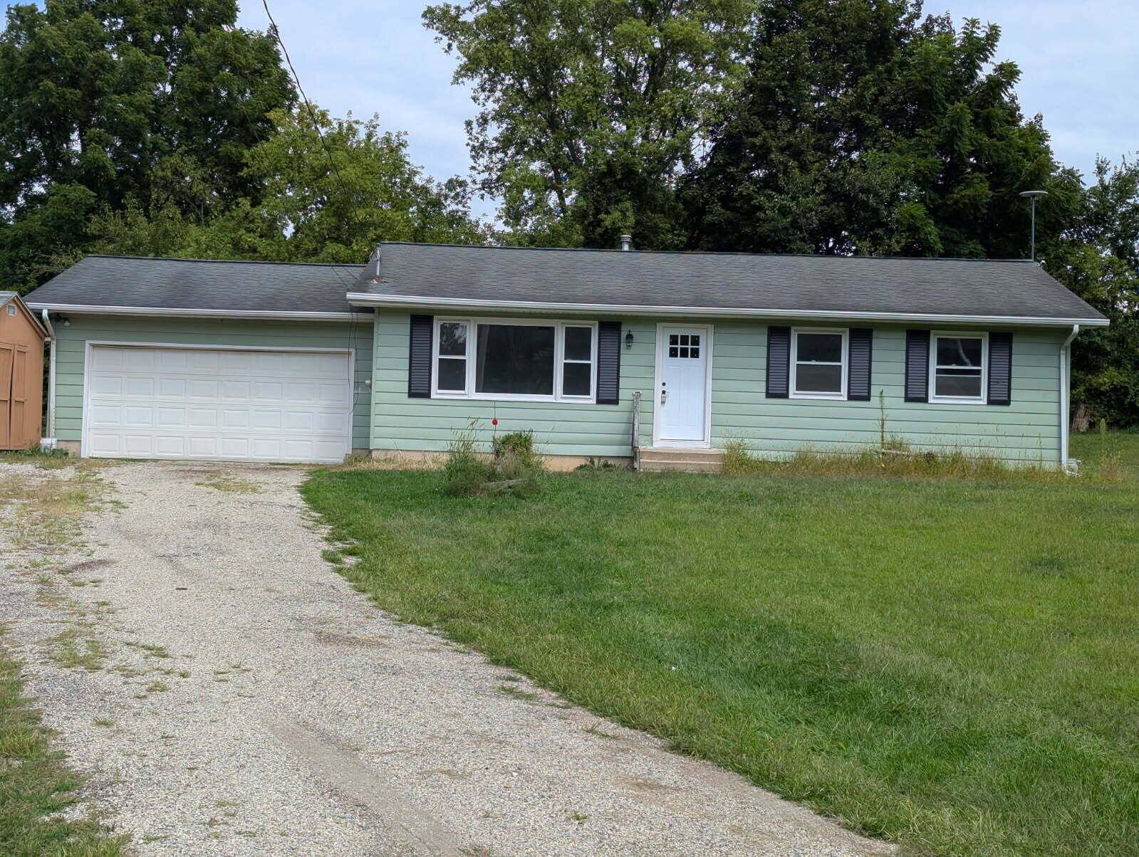 Hastings, MI 49058,2101 Maple LN