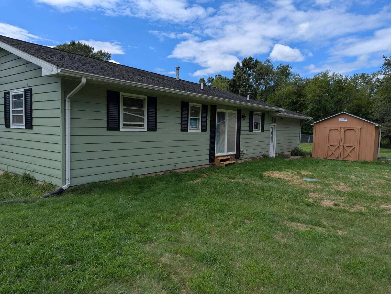 Hastings, MI 49058,2101 Maple LN