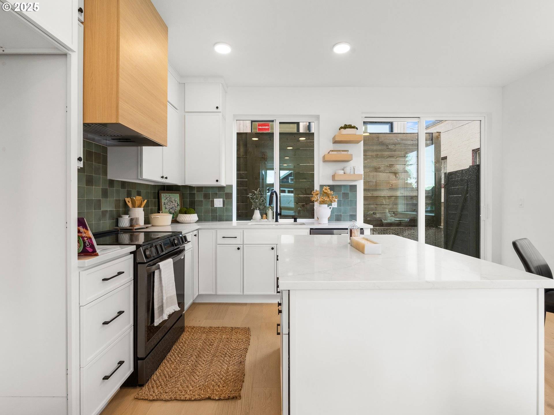 Vancouver, WA 98663,1911 Broadway ST #4