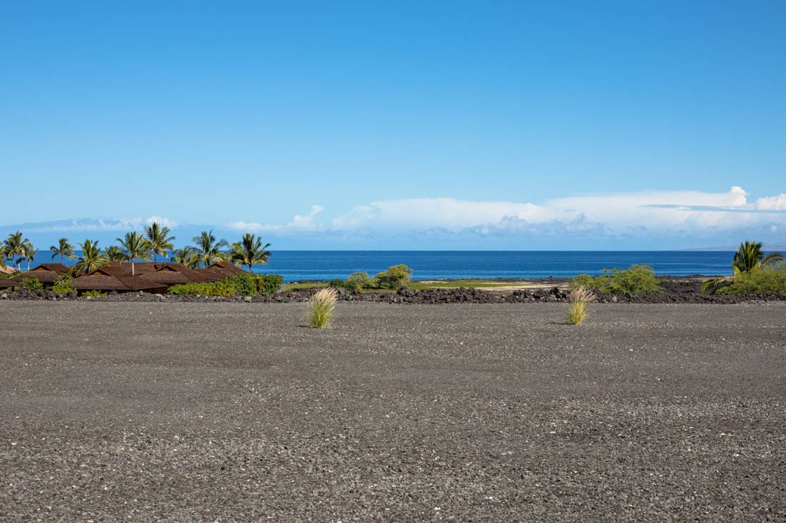 Kailua-kona, HI 96740,72-1107 KEKAHAWAIOLE DR