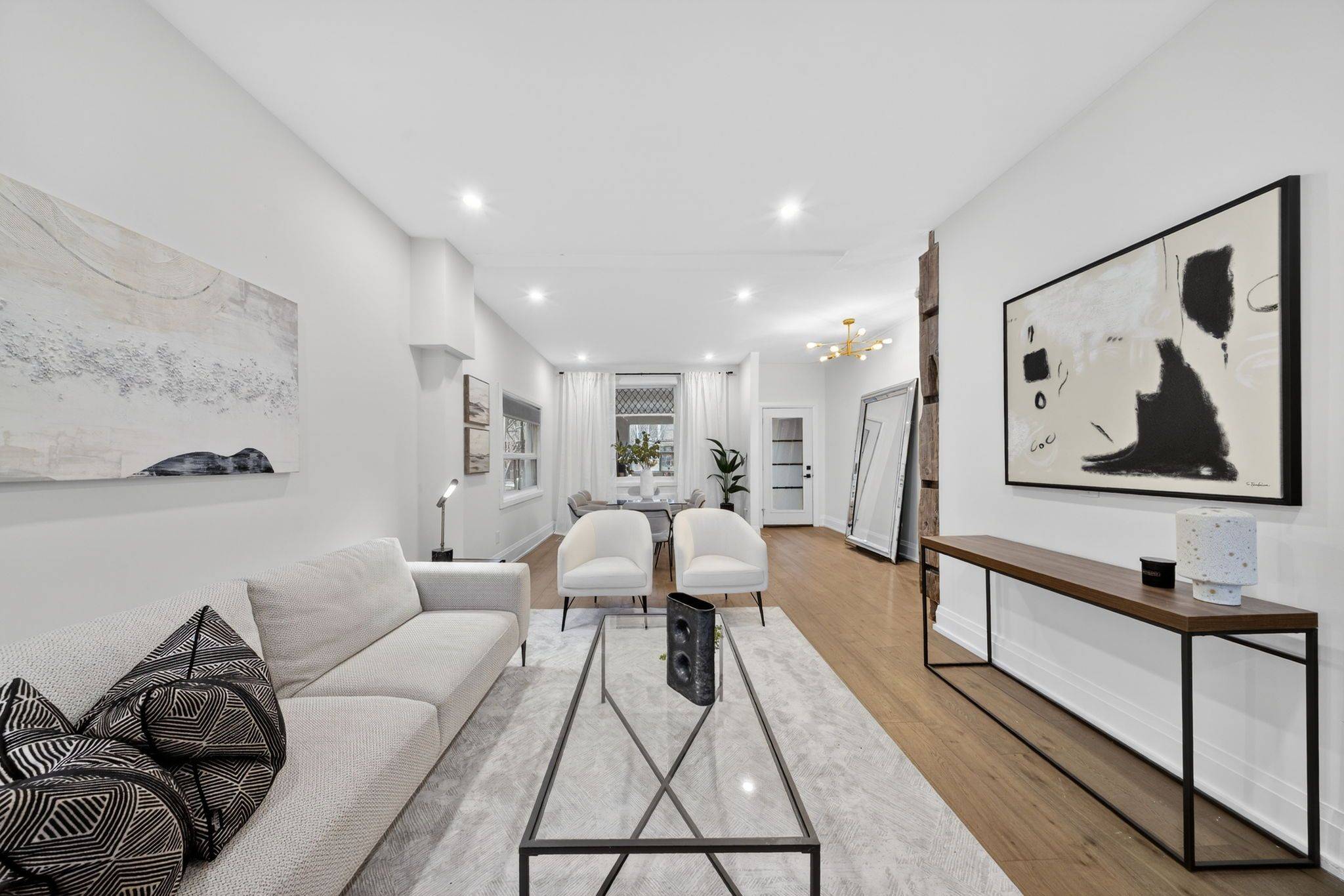 Toronto E01, ON M4J 4V3,143 Parkmount RD