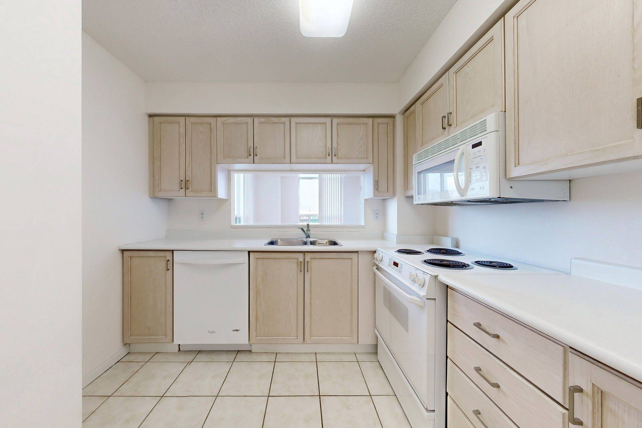 Toronto E05, ON M1W 3Z6,2800 Warden AVE #1202