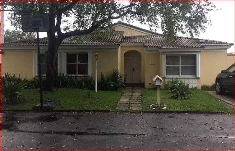 Miami, FL 33173,10975 SW 72nd Ter