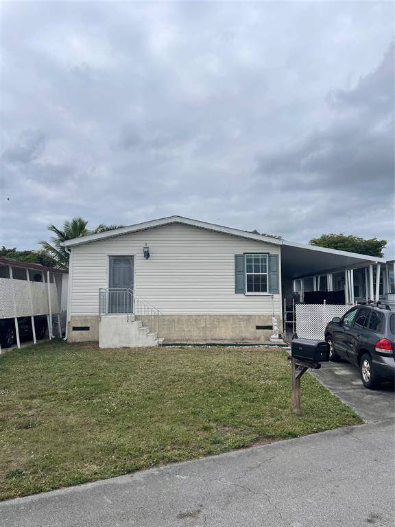 Davie, FL 33324,2321 SW 85th Ave