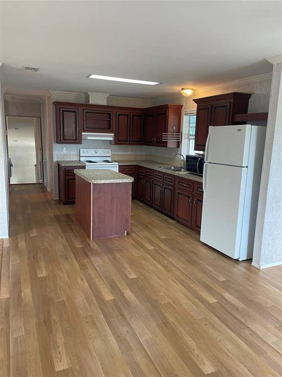 Davie, FL 33324,2321 SW 85th Ave