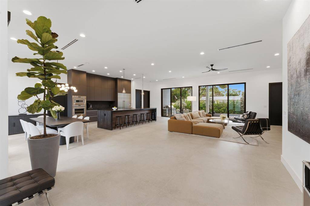 Wilton Manors, FL 33334,301 NE 27th Dr