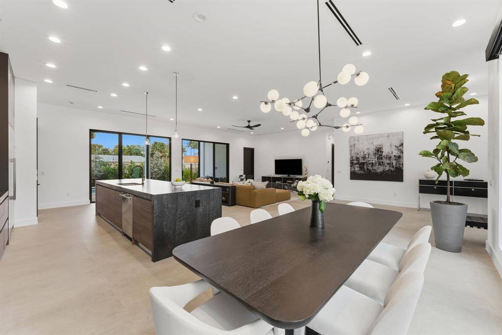 Wilton Manors, FL 33334,301 NE 27th Dr