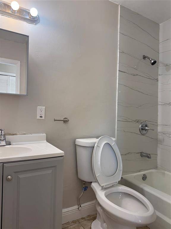 Lauderhill, FL 33313,1700 NW 52nd Ave #1