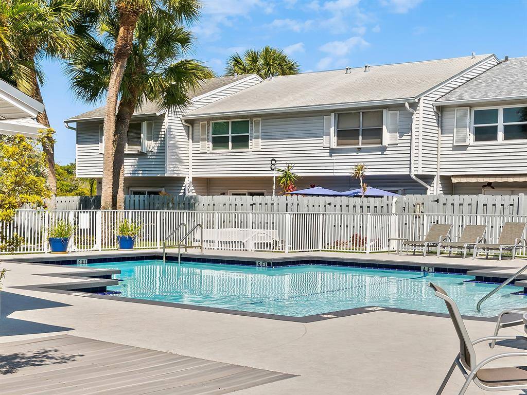 Fort Lauderdale, FL 33305,1989 NE 15th Ave #1989