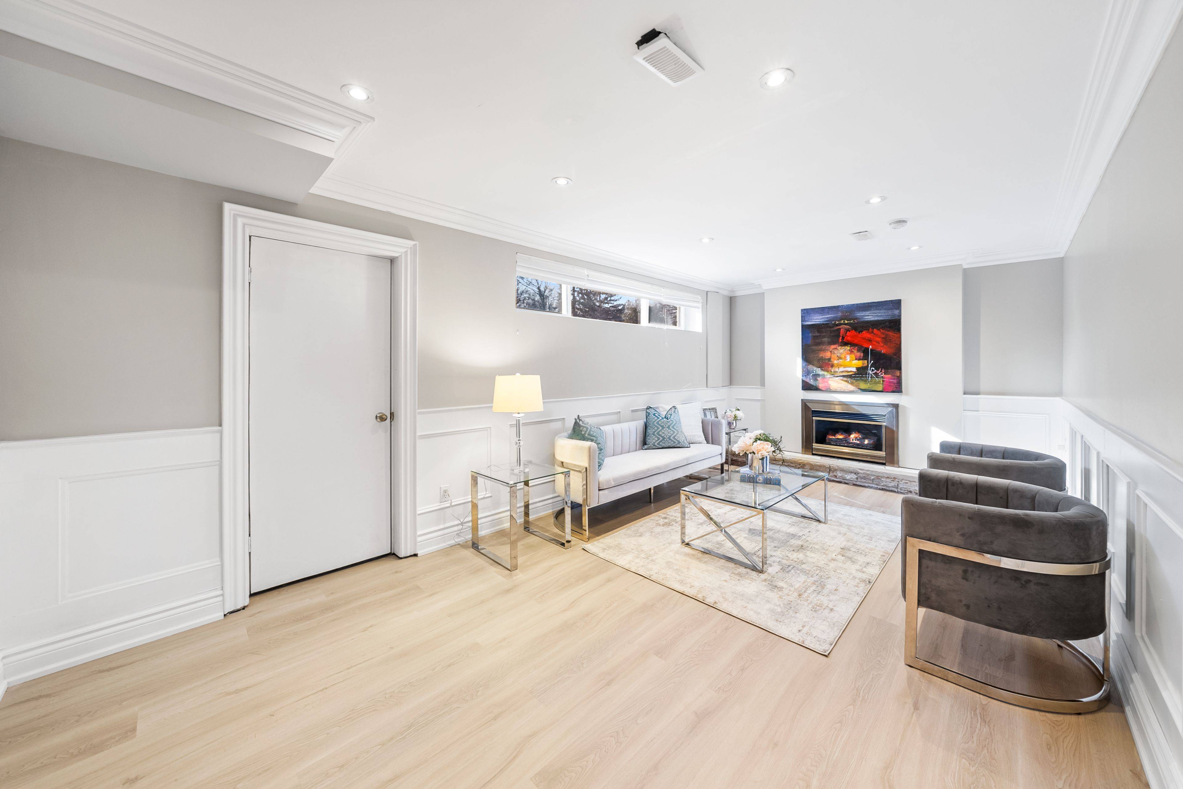 Richmond Hill, ON L4C 4C9,217 Altamira RD #Bsmt