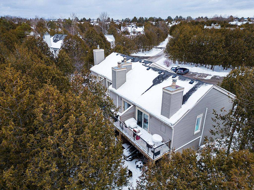 Collingwood, ON L9Y 5B4,479 Oxbow CRES