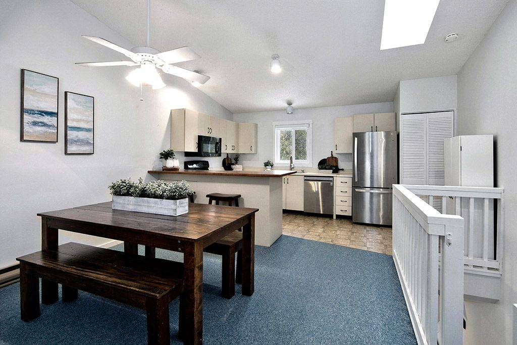 Collingwood, ON L9Y 5B4,479 Oxbow CRES