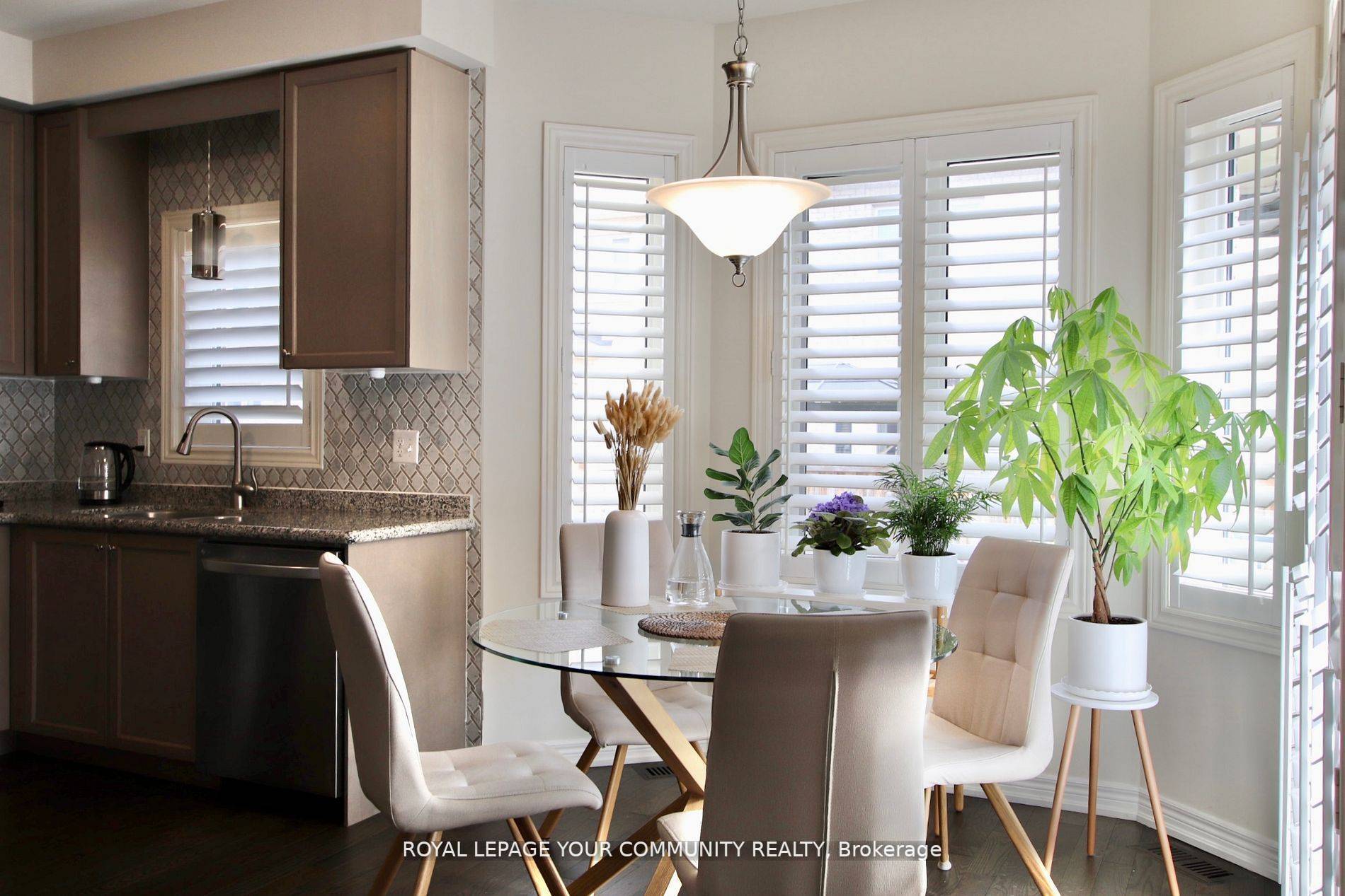 Brampton, ON L7A 4J9,101 Thornbush BLVD