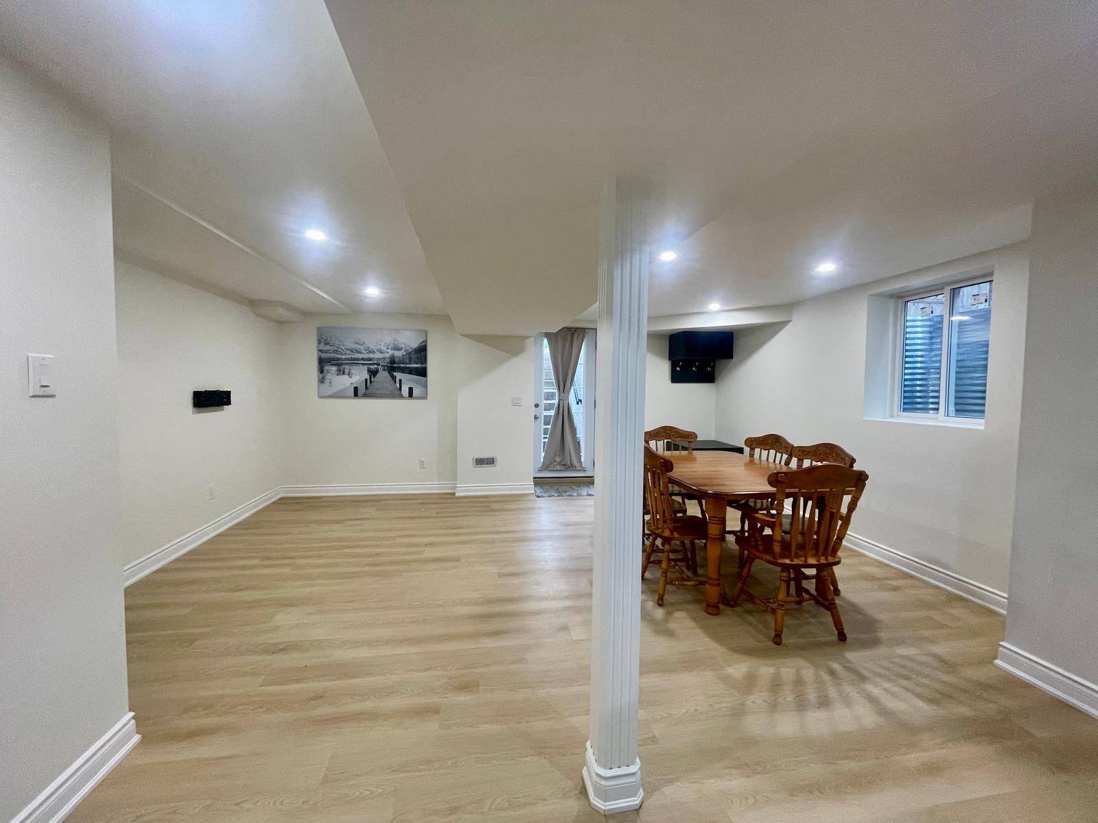 Halton Hills, ON L7G 5H7,319 Barber DR #BSMT