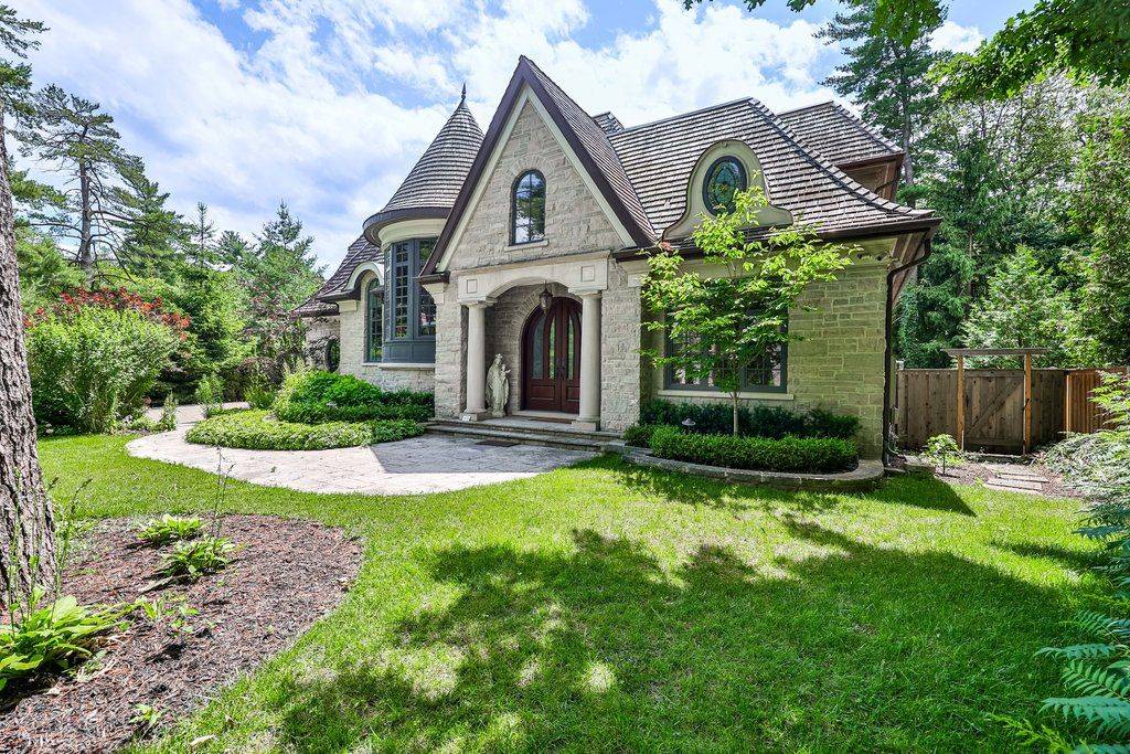 Mississauga, ON L5G 3Z1,1476 Carmen DR