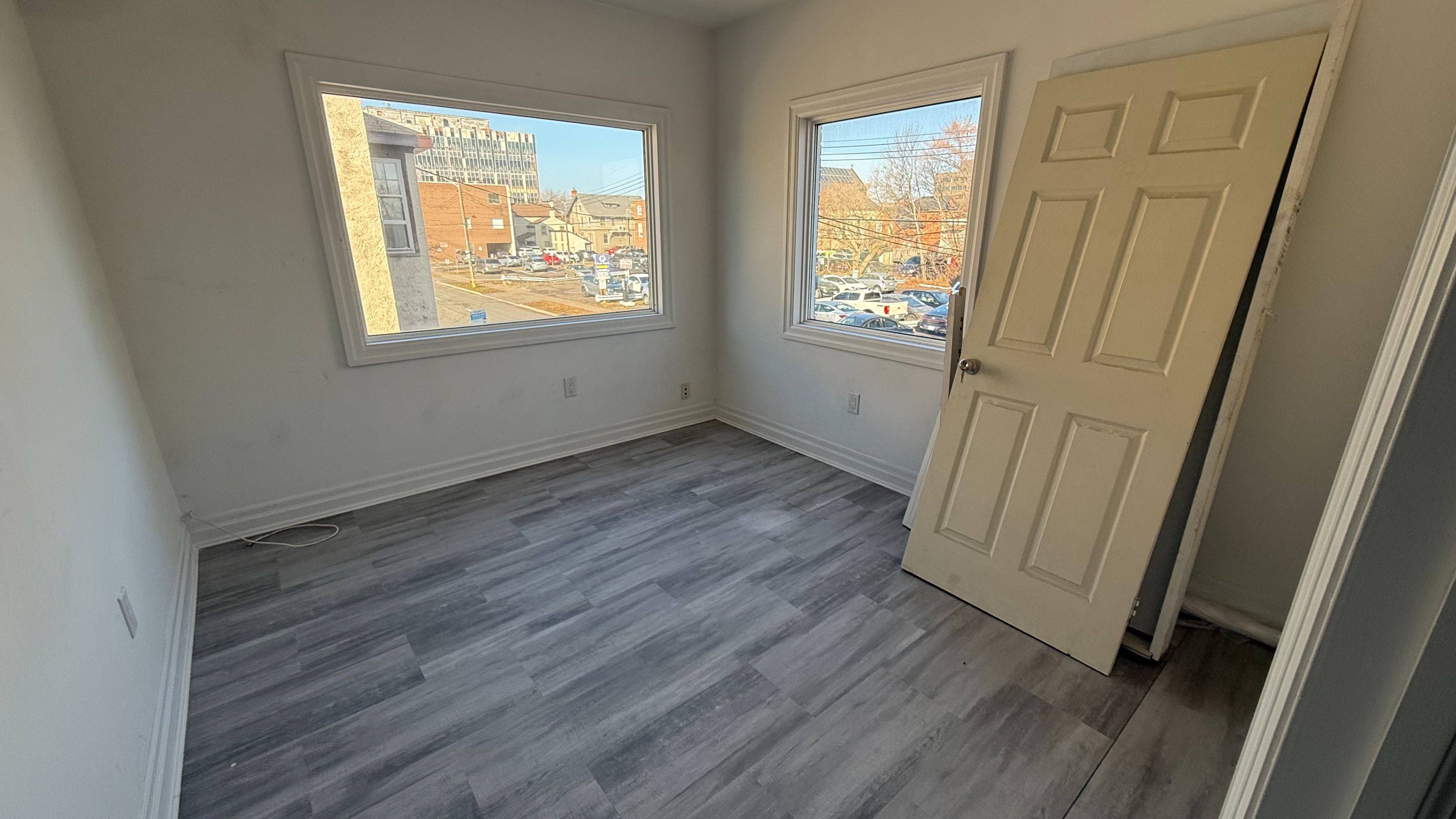 St. Catharines, ON L2R 5H9,7 King ST