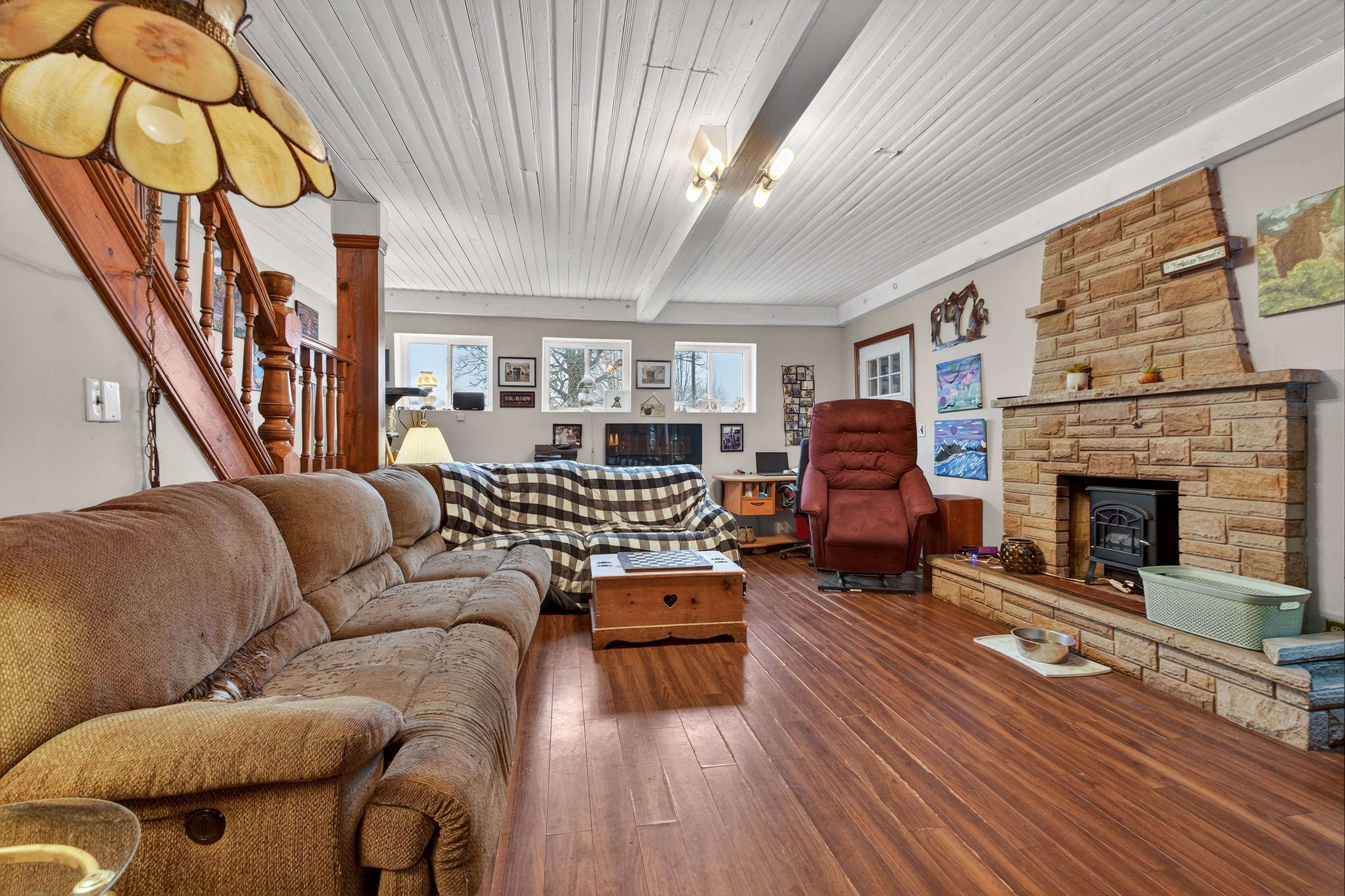 Kingston, ON K0H 1M0,2295 SYDENHAM RD