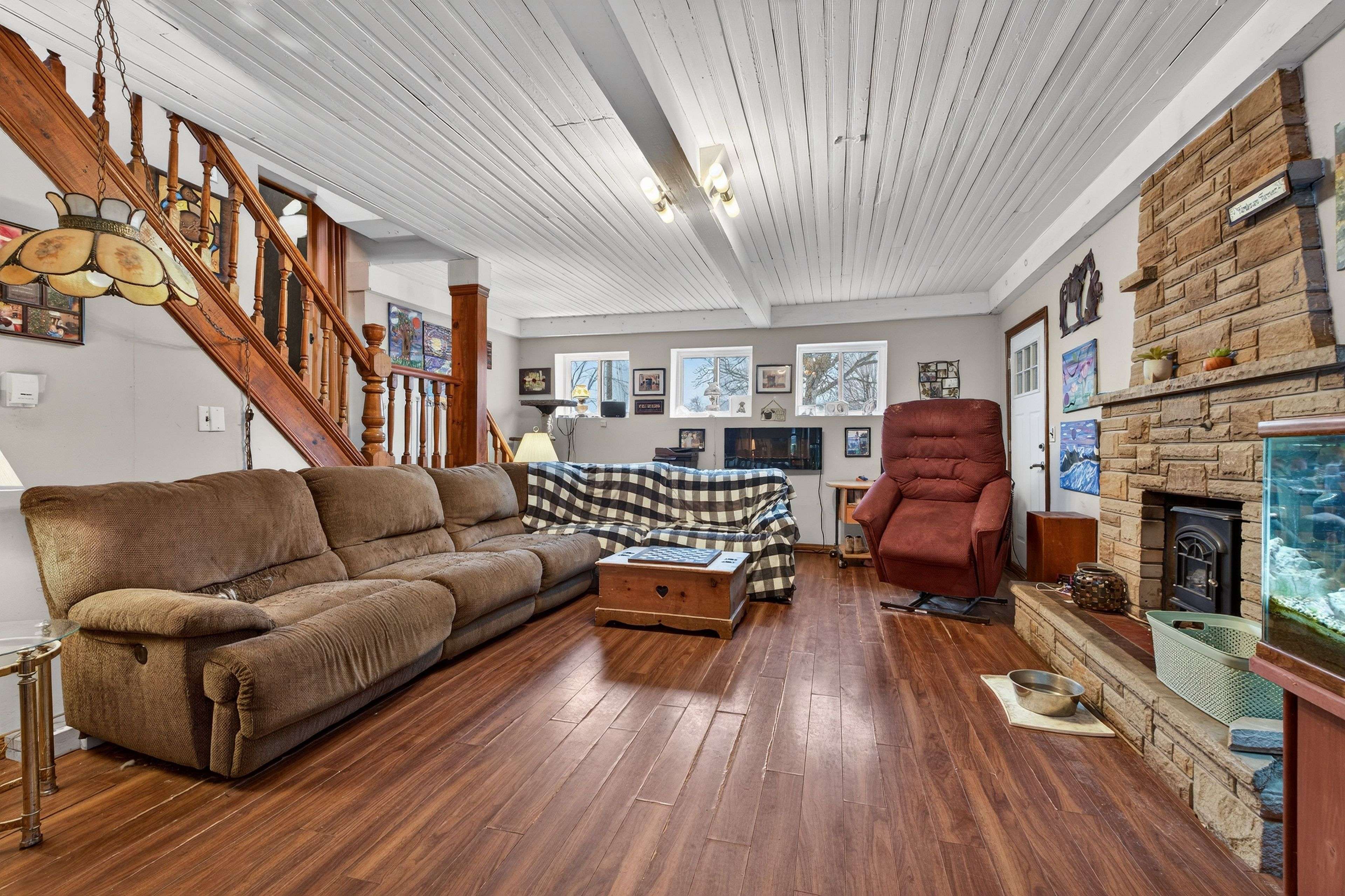 Kingston, ON K0H 1M0,2295 SYDENHAM RD