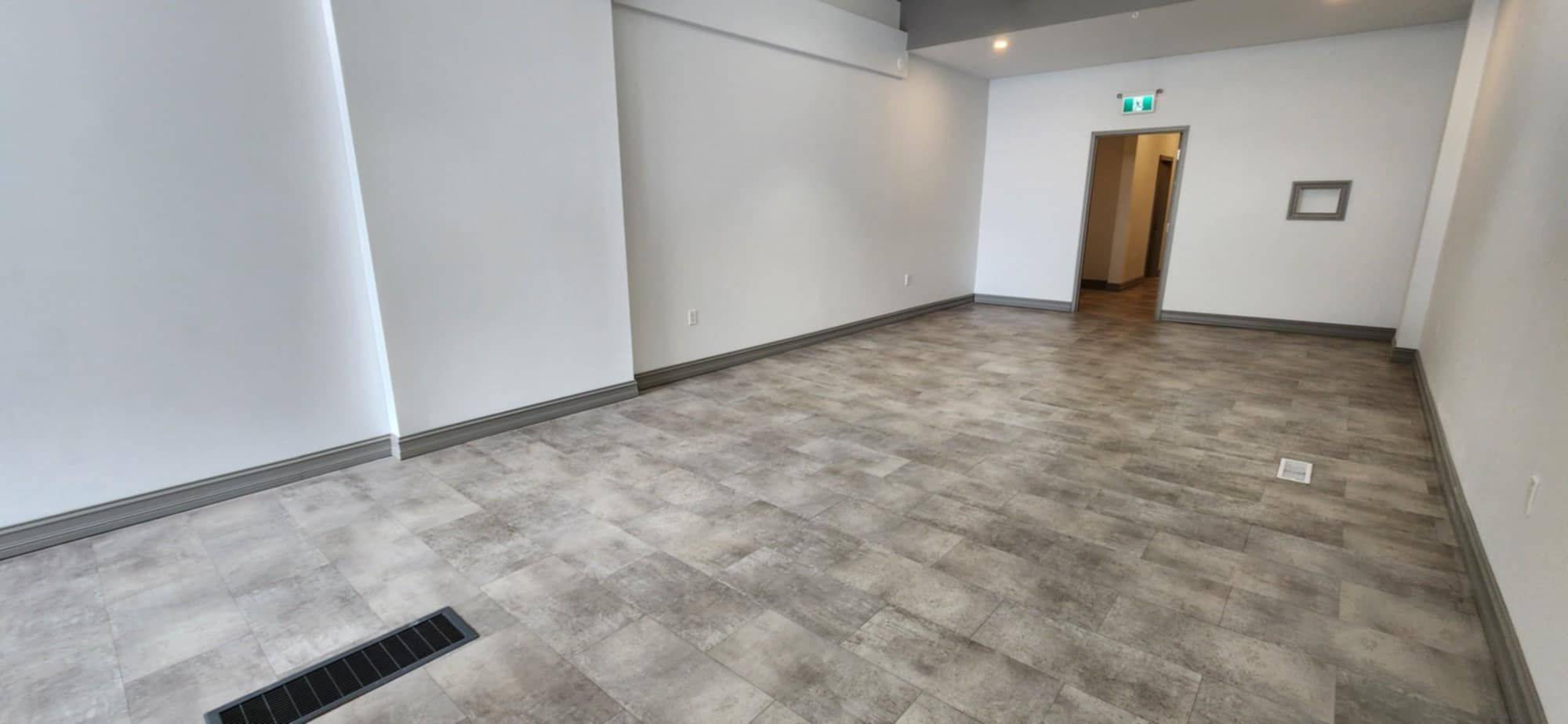 Hanover, ON N4N 1N8,209 10th ST