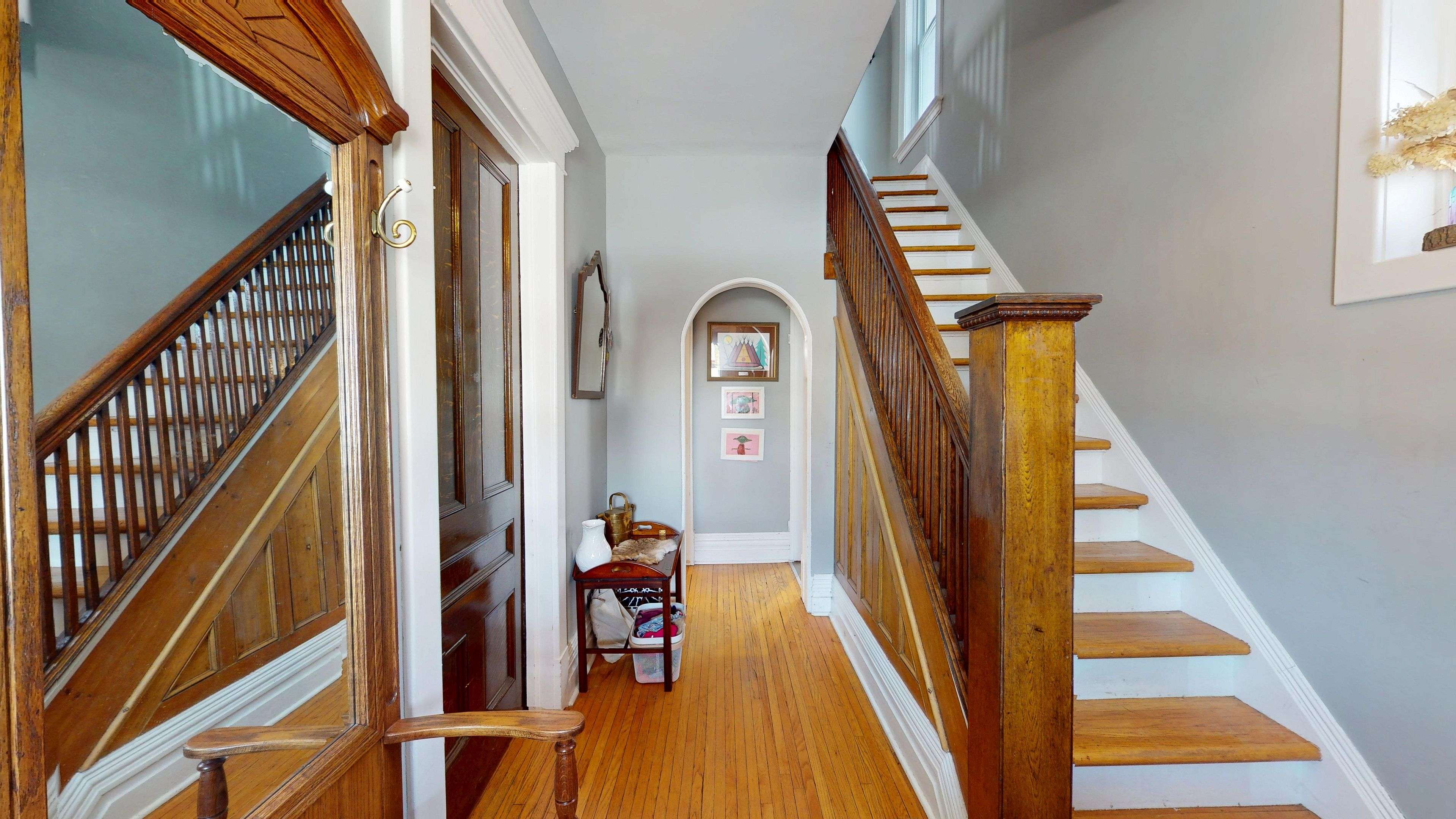 Peterborough, ON K9H 3X7,773 Aylmer ST N