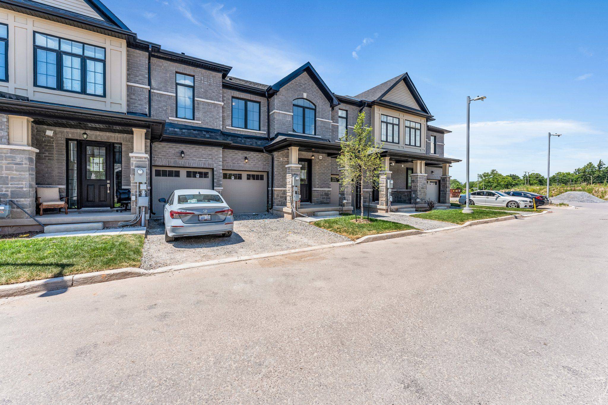 Niagara Falls, ON L2G 3L7,7453 Baycrest Common N/A