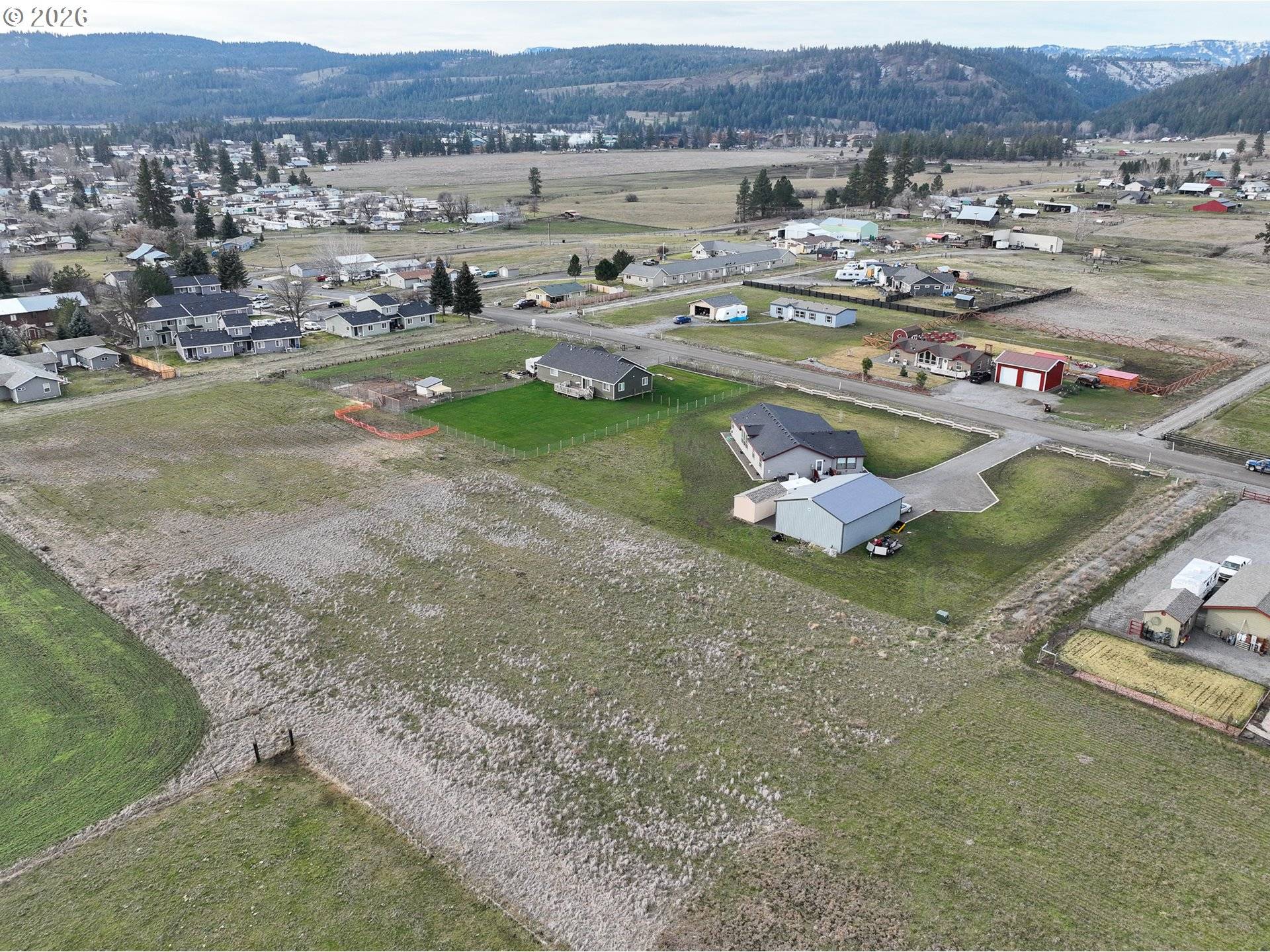 953 N 15th AVE, Elgin, OR 97827