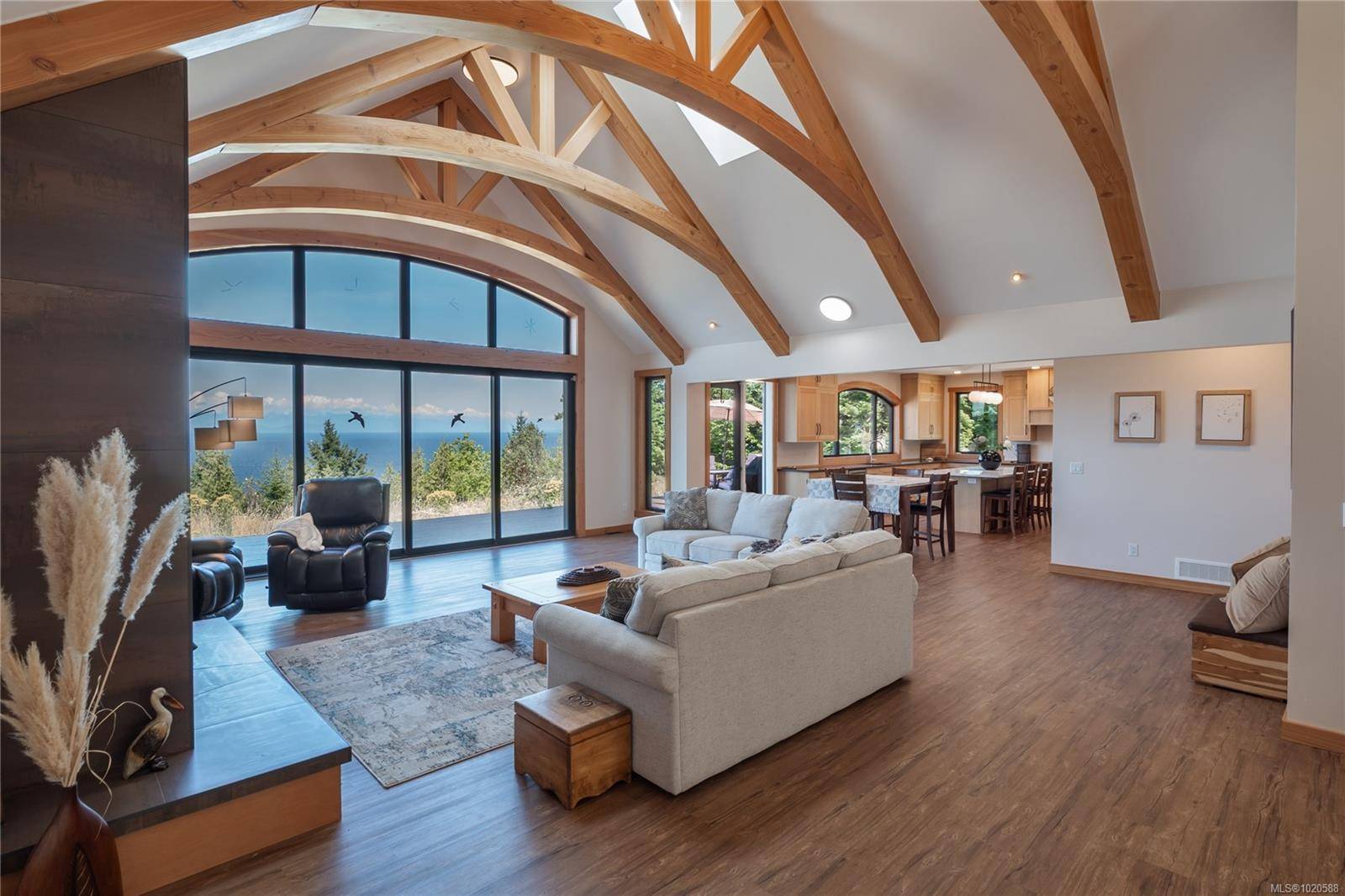 Gabriola Island, BC V0R 1X3,573 Horseshoe Rd