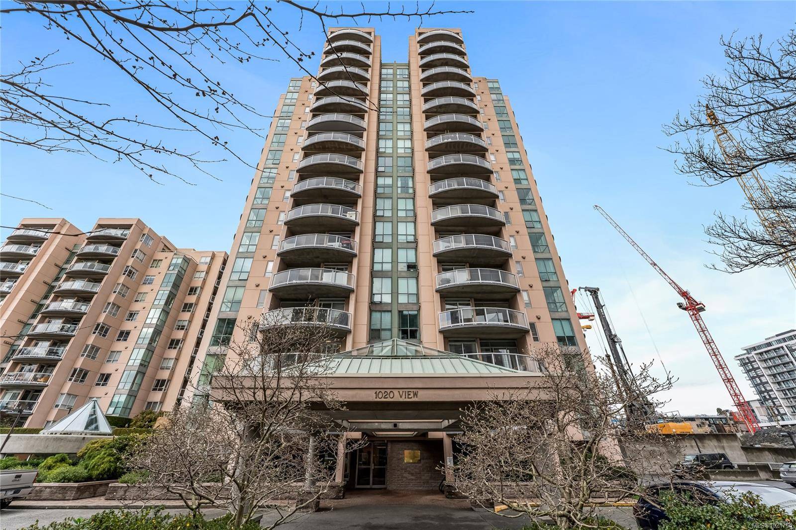 Victoria, BC V8V 4Y4,1020 View St #1004