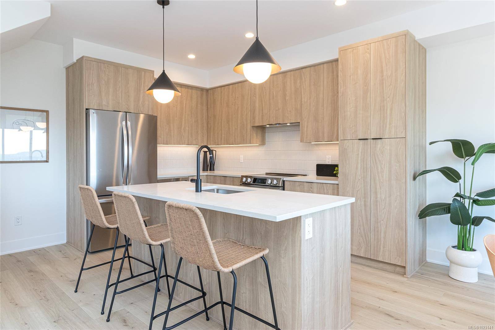 Langford, BC V9B 7G1,1410 Dolomite Ridge