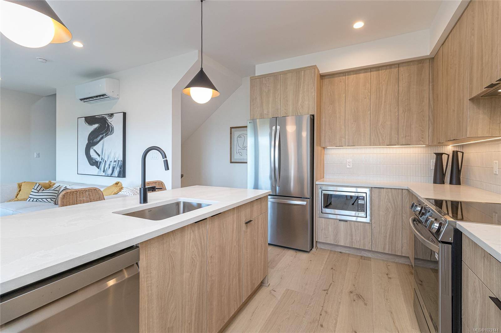 Langford, BC V9B 7G1,1410 Dolomite Ridge