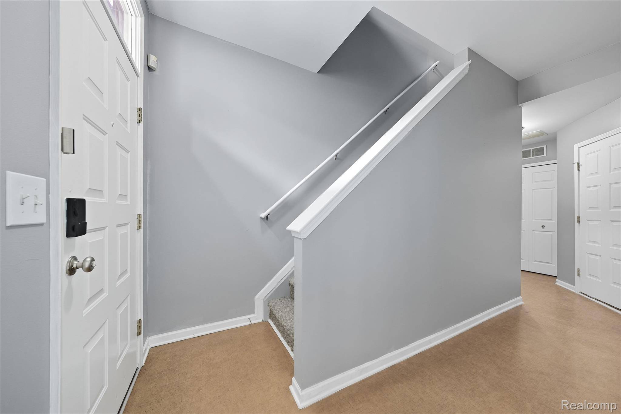 Detroit, MI 48202,54 W Bethune ST #44